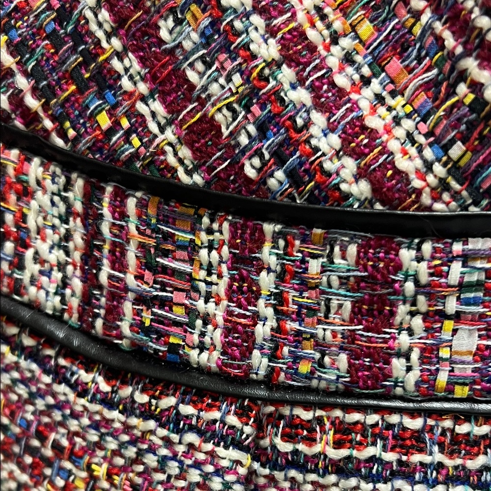 Adelyn Rae Multicolor Patterned Shorts - Picture 3 of 4